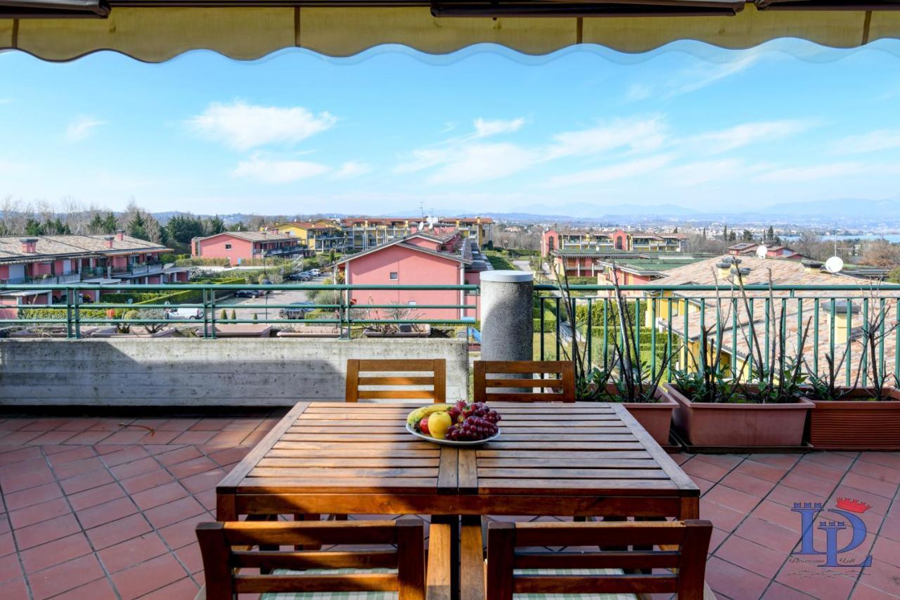 דסנזאנו דל גארדה Desenzanoloft Official Partner Marriott Homes & Villas - Paradise Lake View In A 5 Pools Exclusive Residence מראה חיצוני תמונה